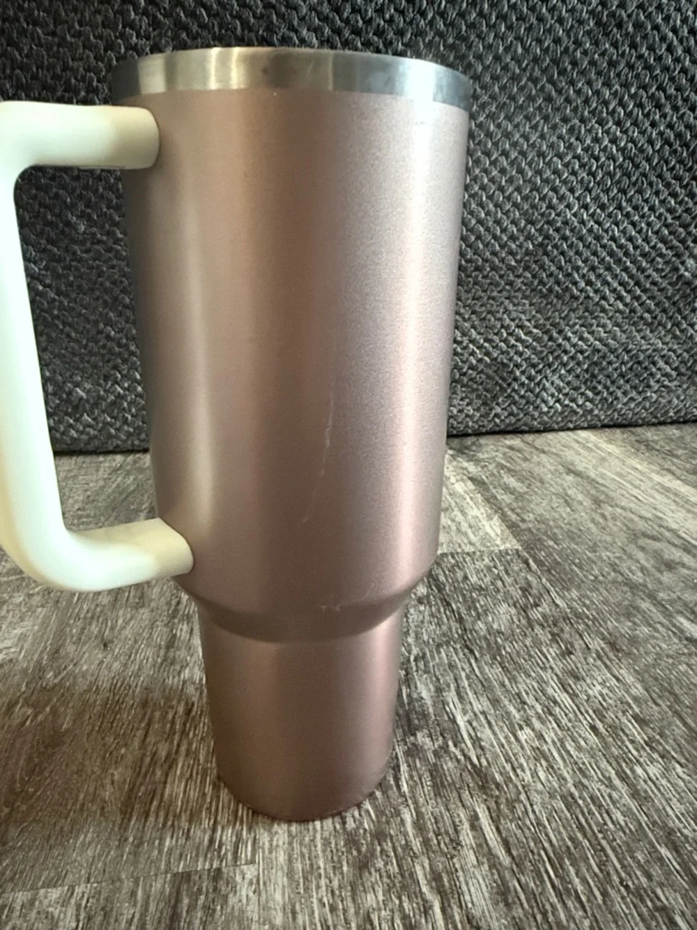 Stanley Metallic Rose Gold Travel Tumbler with White Handle - Picture 3 of 3
